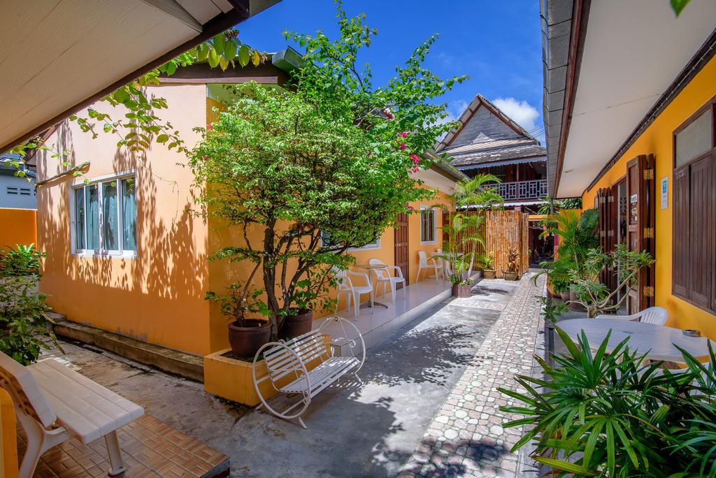 Victor Guesthouse Hua Hin Bagian luar foto