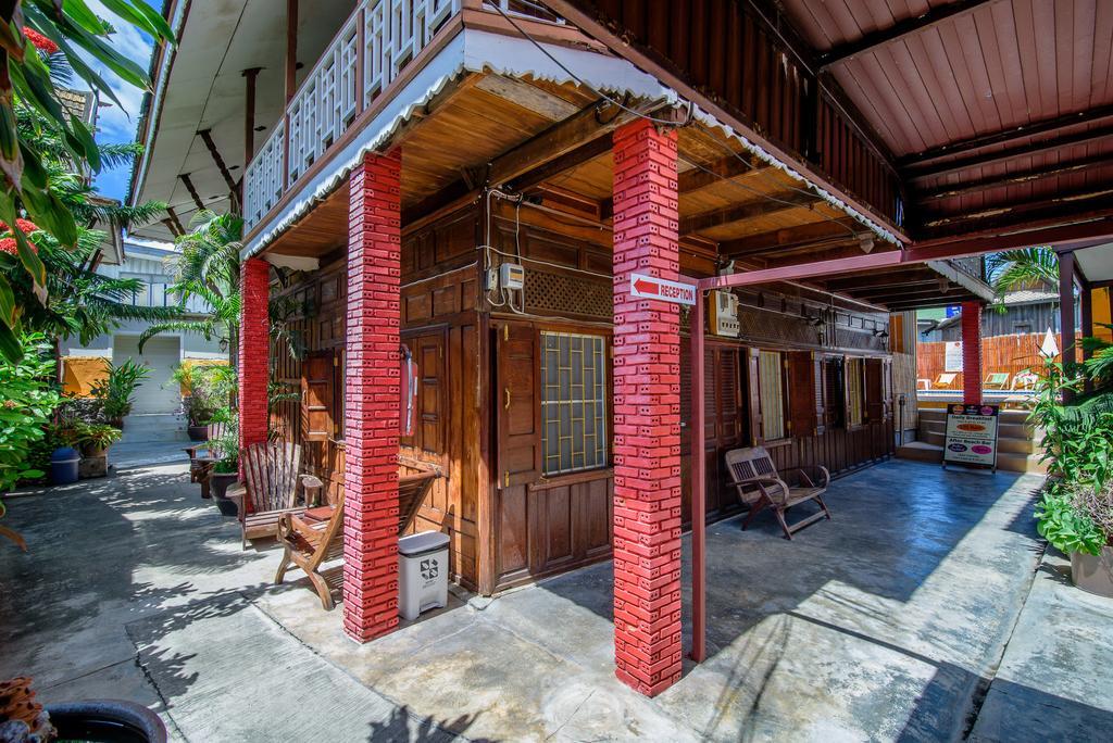 Victor Guesthouse Hua Hin Bagian luar foto