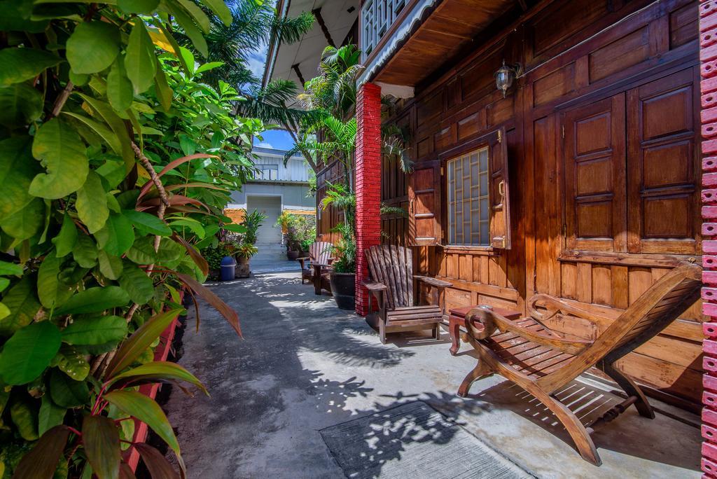 Victor Guesthouse Hua Hin Bagian luar foto