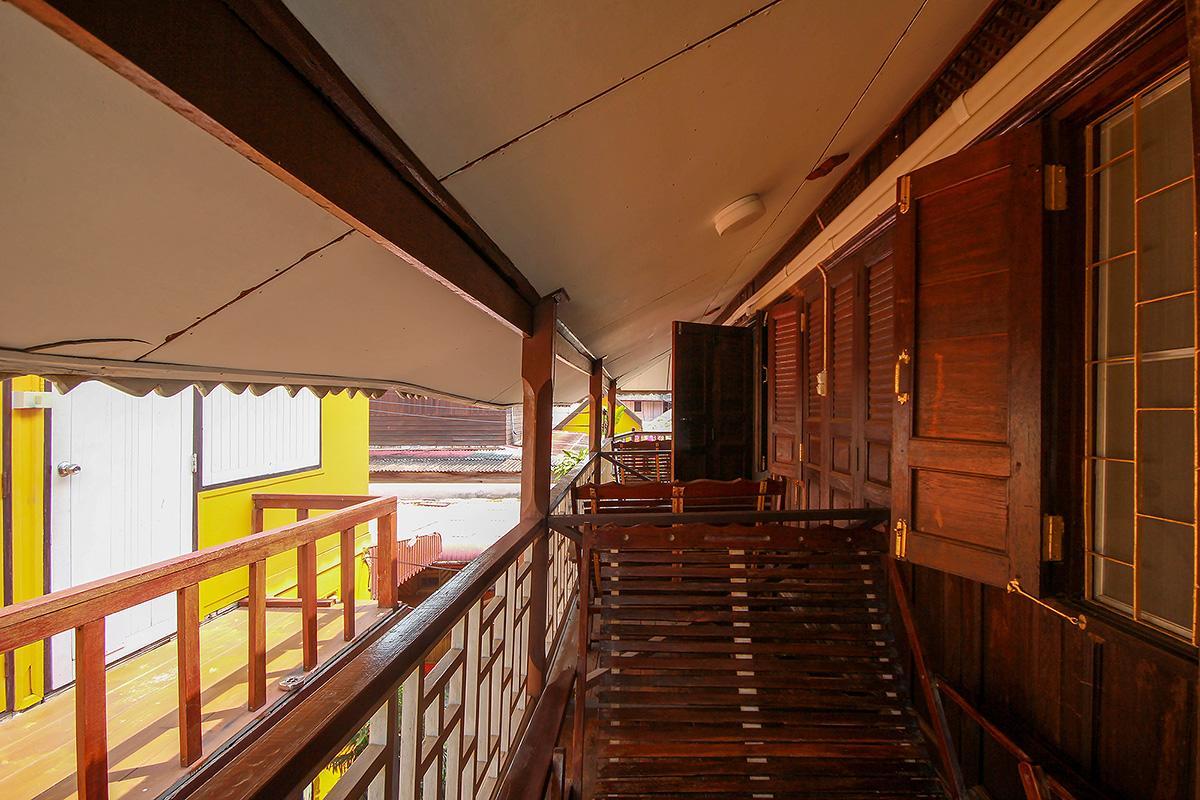 Victor Guesthouse Hua Hin Bagian luar foto