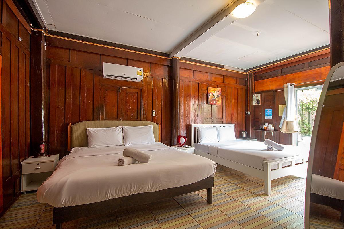 Victor Guesthouse Hua Hin Bagian luar foto
