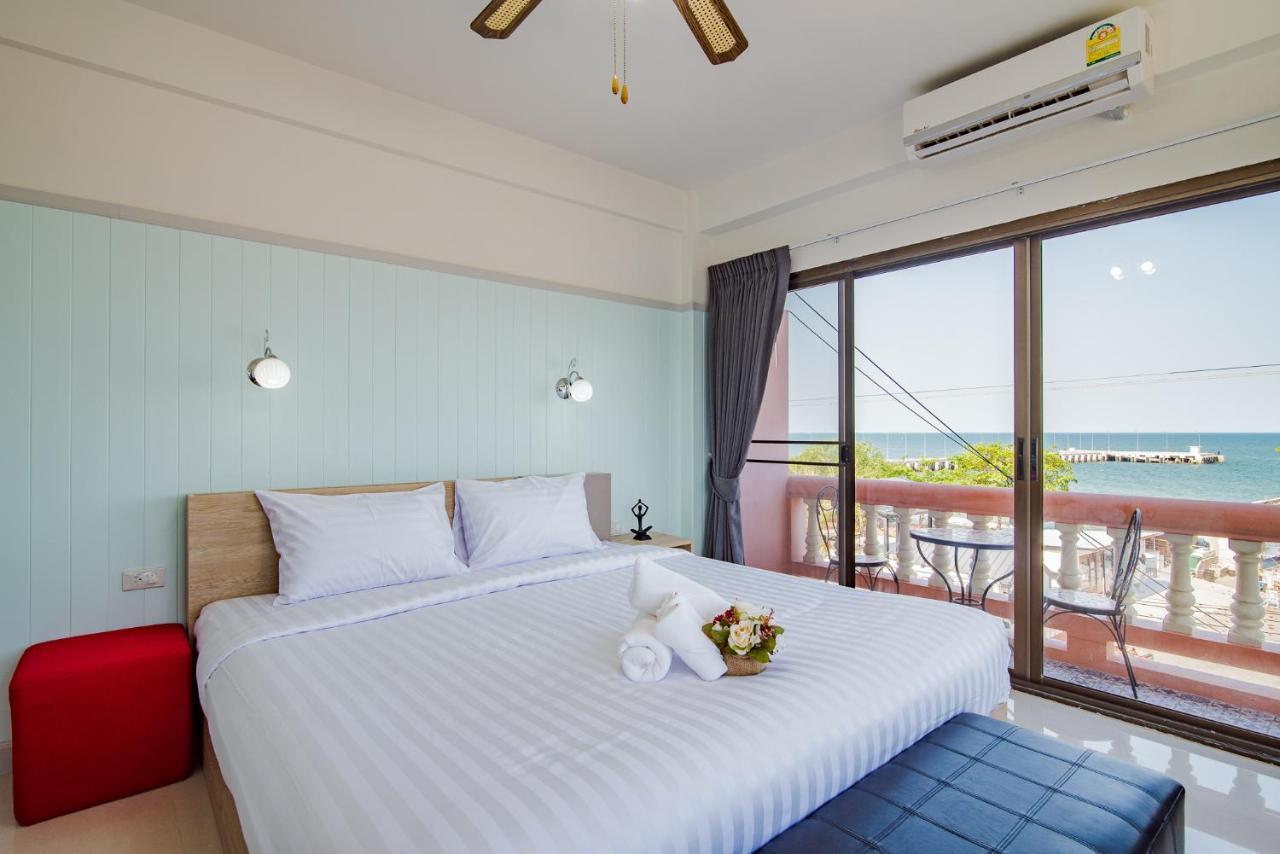 Victor Guesthouse Hua Hin Bagian luar foto