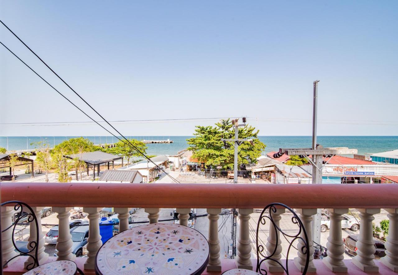 Victor Guesthouse Hua Hin Bagian luar foto