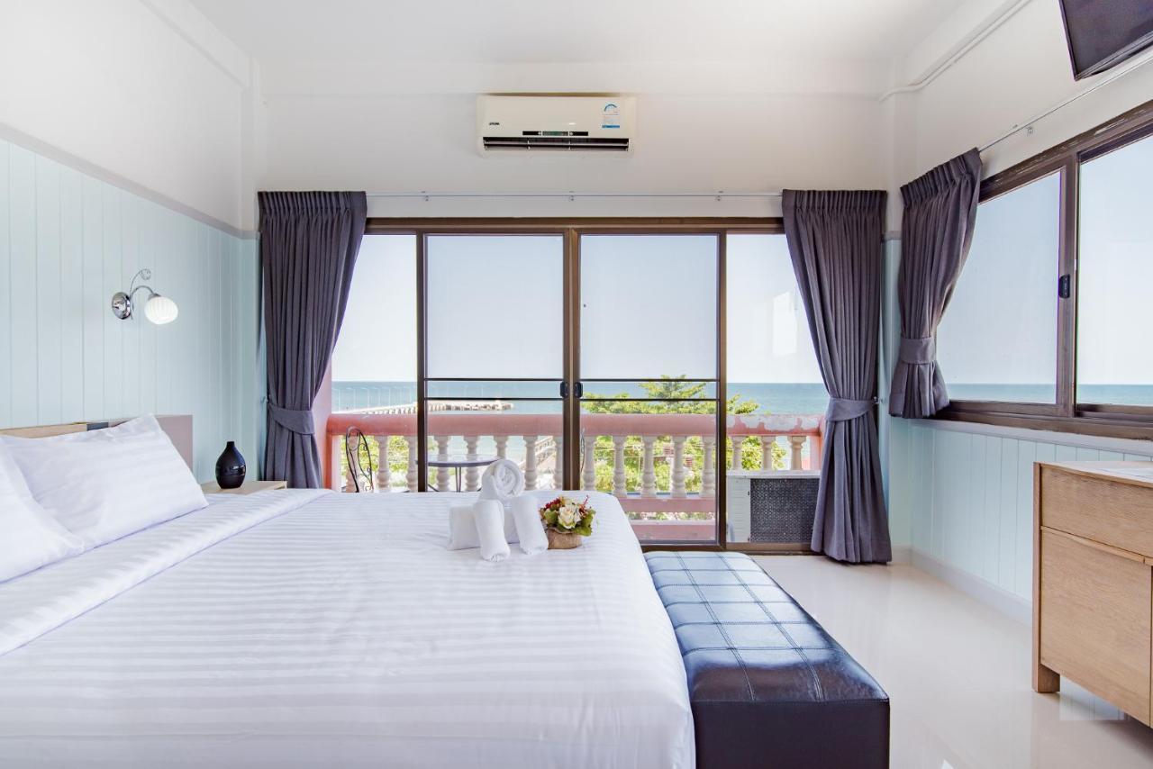 Victor Guesthouse Hua Hin Bagian luar foto